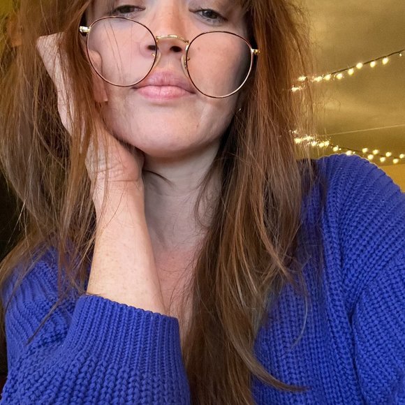 Meet your Posher, Ryanne! - Picture 2 of 9